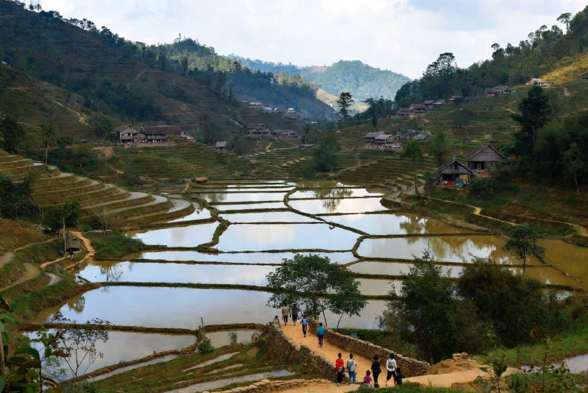 Hiking in Sapa with Kids: Family-Friendly Trails & Essential Tips 2 hiking in sapa with kids family friendly trails essential tips