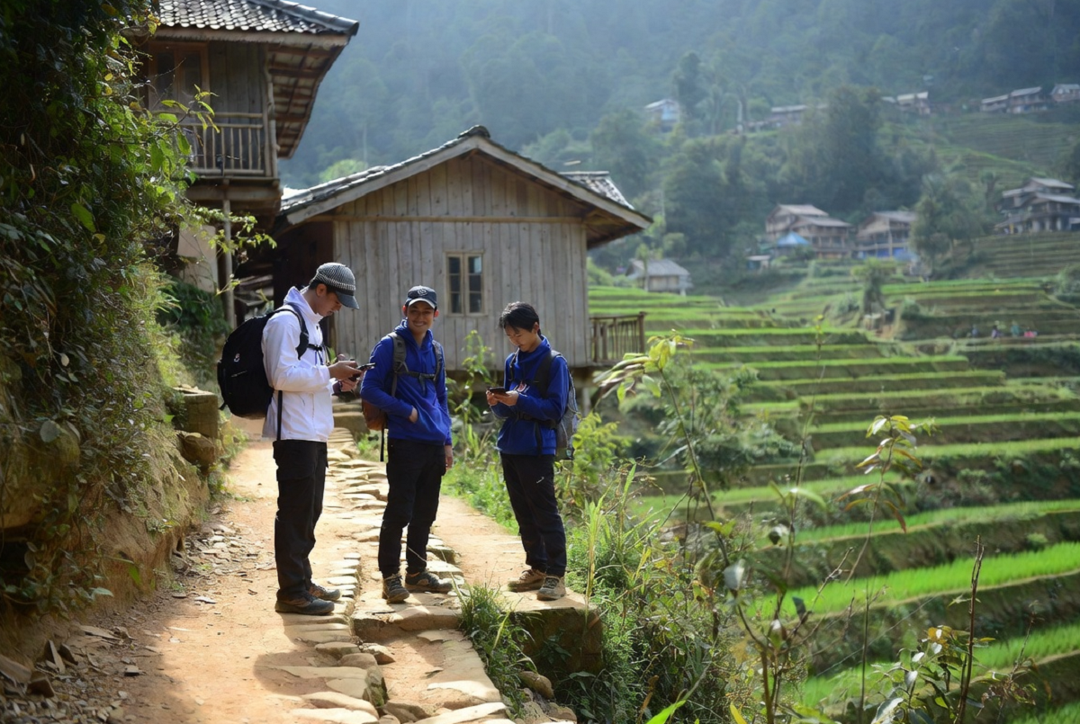 Stay Safe While Trekking in Sapa: Essential Hiking Tips for Every Trail 2 stay safe while trekking in sapa essential hiking tips for every trail 1